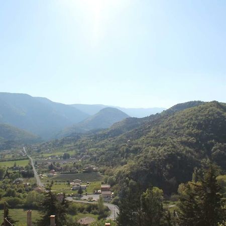 Les Calades Du Ventoux Montbrun-les-Bains Exterior foto